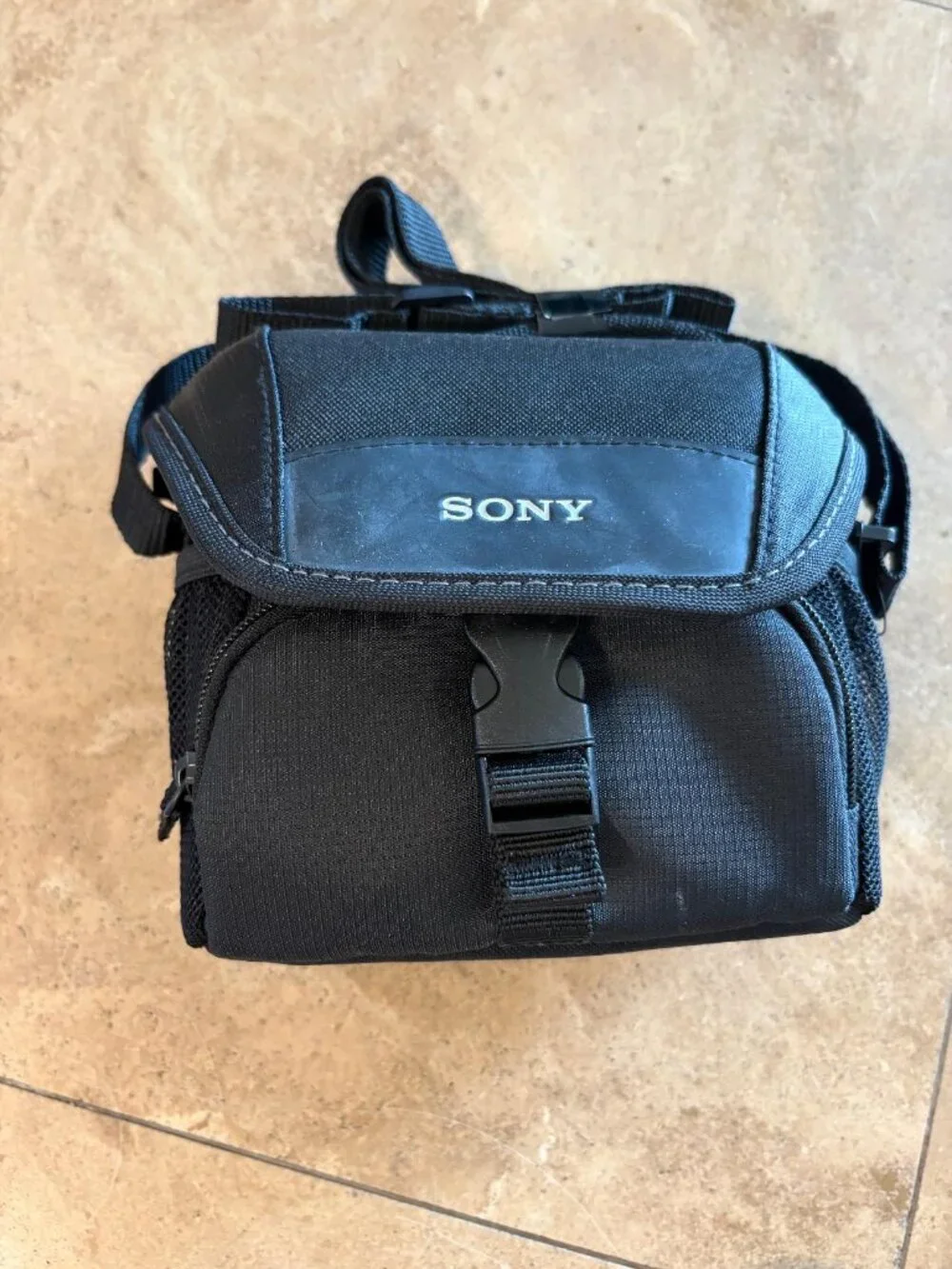 Sony Handycam HDR-CX380 16GB HD Video Camera Camcorder Black w/55x Zoom Bundle